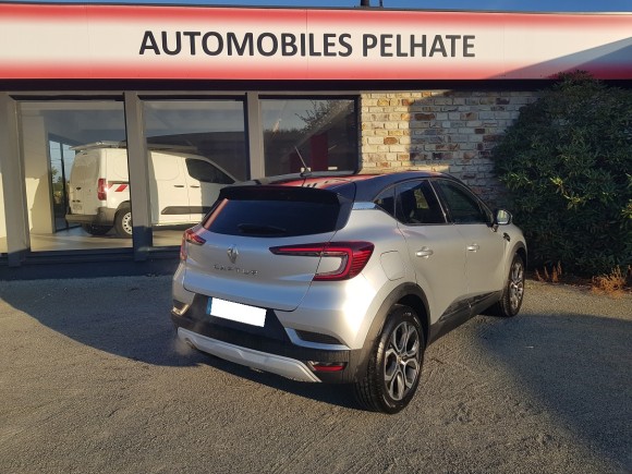 RENAULT CAPTUR II 