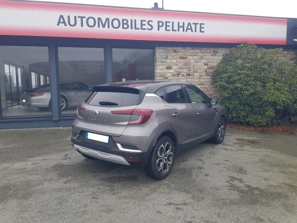 RENAULT CAPTUR II 