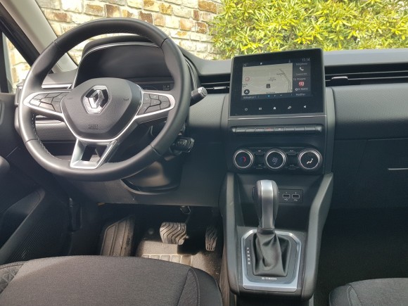 RENAULT CLIO V 