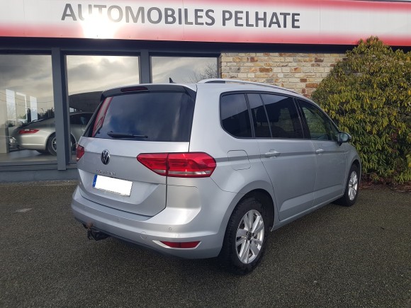 VOLKSWAGEN TOURAN III 