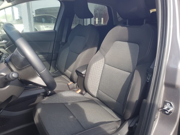 RENAULT CAPTUR II 