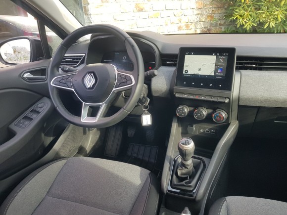RENAULT CLIO V 