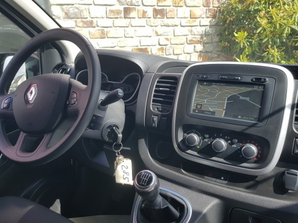RENAULT TRAFIC III 