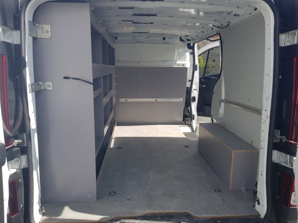 RENAULT TRAFIC III 
