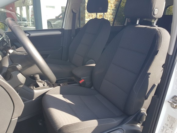 VOLKSWAGEN TOURAN III 