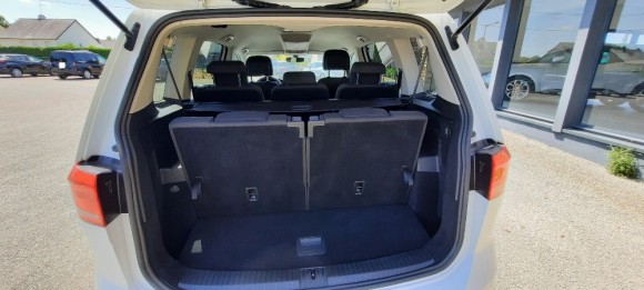 VOLKSWAGEN TOURAN III 