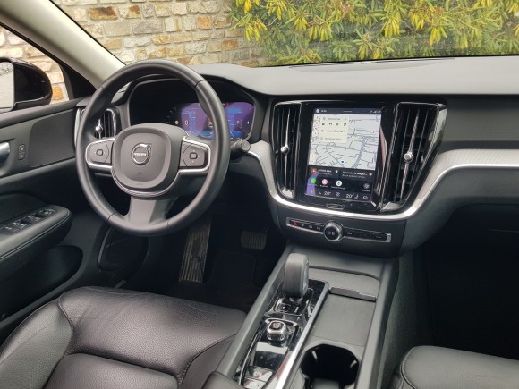 VOLVO V60 III 